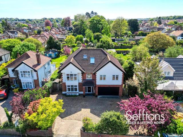 House for sale in Crostwick, Norfolk