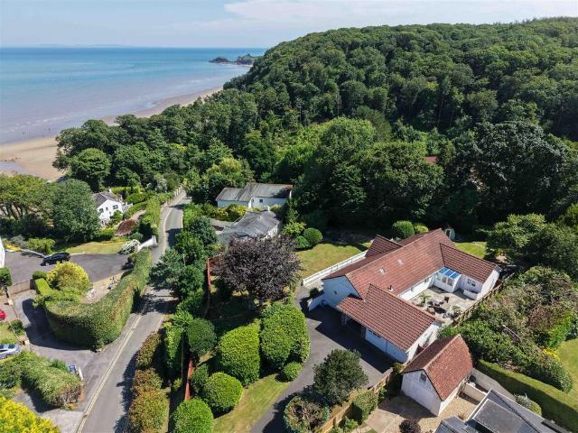 House for sale in St. Mary Out Liberty, Saundersfoot