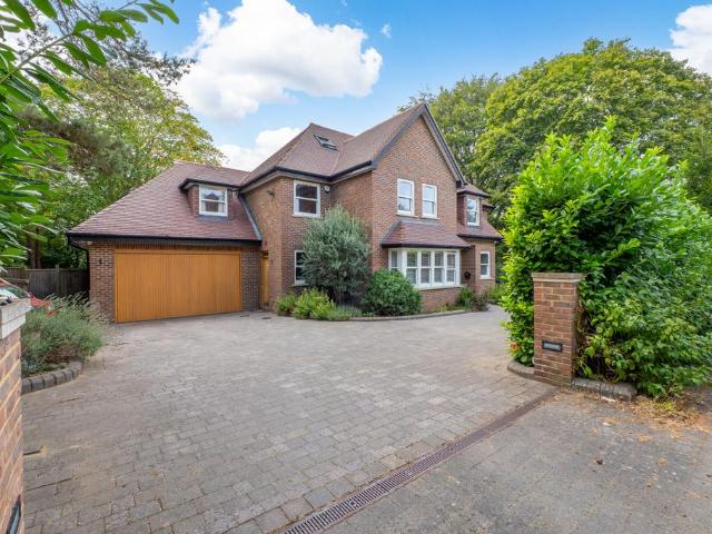 House for sale in Woodcote Green, Greater London
