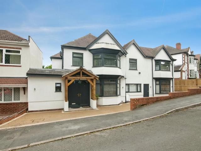 House for sale in Charlemont, West Bromwich