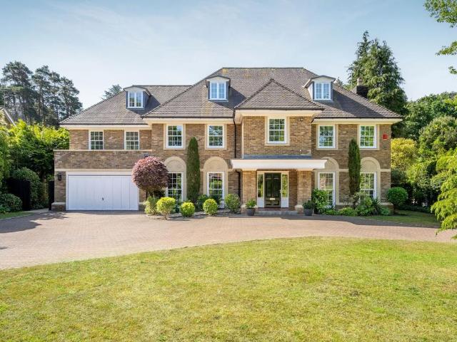 House for sale in Sunningdale
