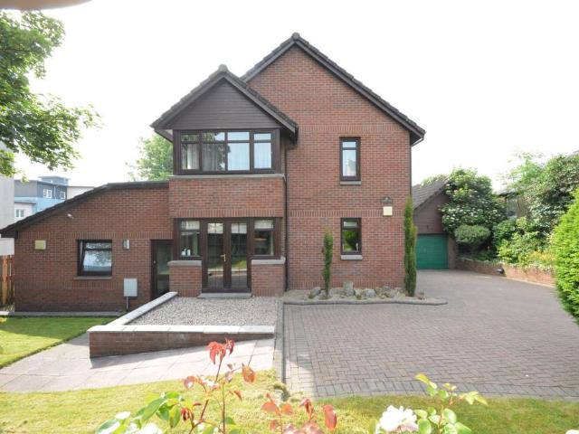 House for sale in Callendar Park, Scotland
