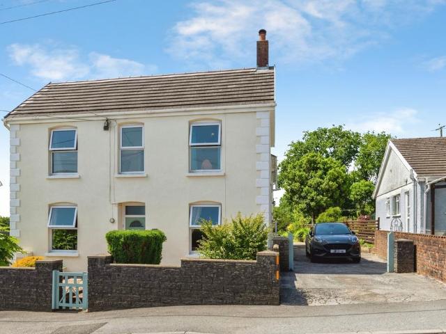 House for sale in Bancffosfelen, Pontyberem