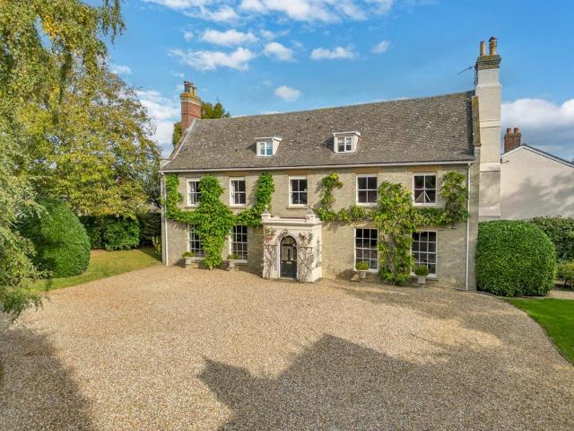 House for sale in Bedingfield, Suffolk