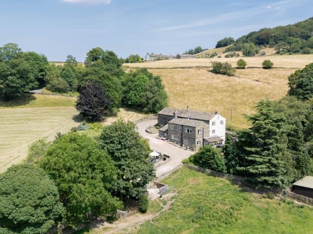 House for sale in Holme Valley, West Yorkshire