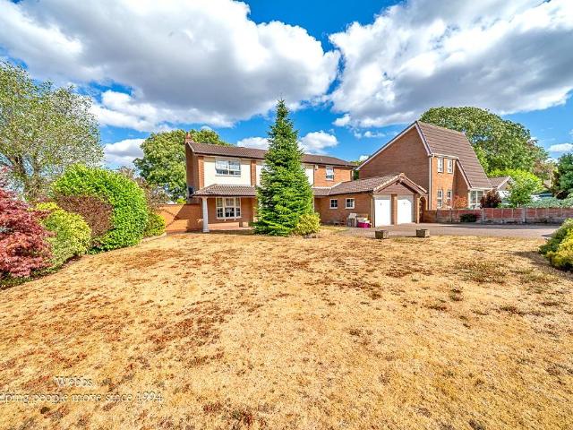 House for sale in Aldridge, West Midlands