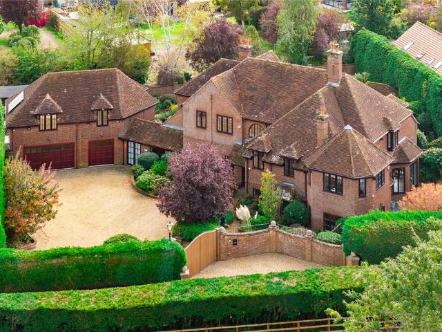 House for sale in Westoning, Central Bedfordshire