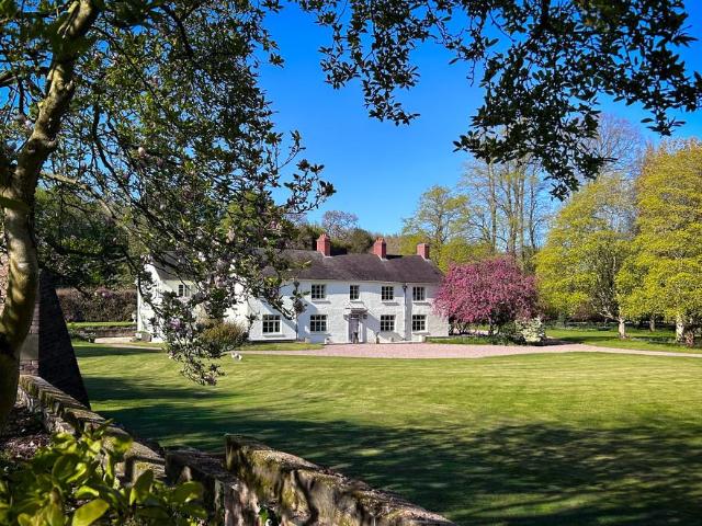 House for sale in Tixall, Baswich
