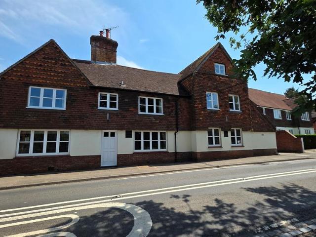 House for sale in Pachesham Park, Surrey