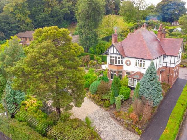 House for sale in Cheadle, Kingsley Moor