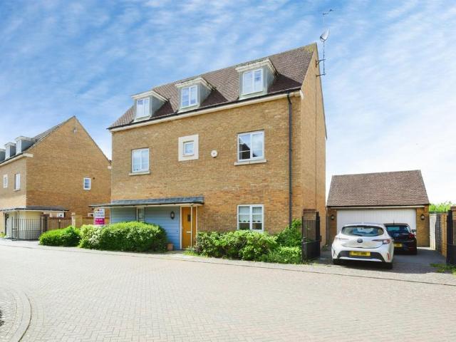 House for sale in Hampton Hargate, Peterborough