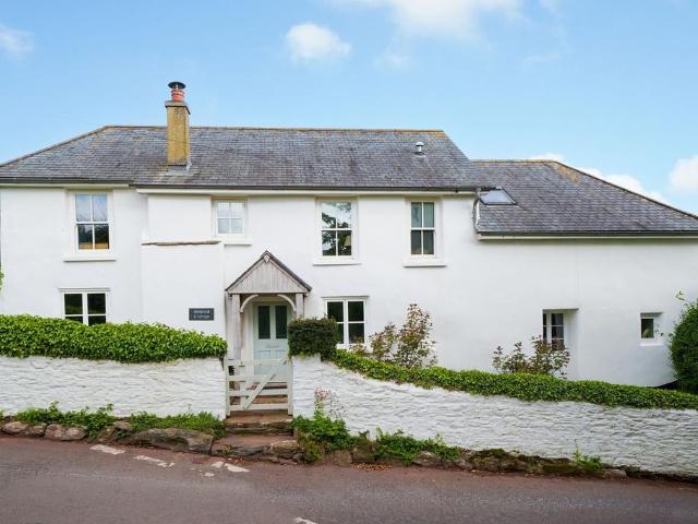 House for sale in Strode, Devon
