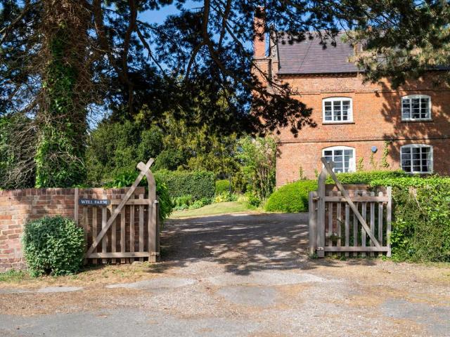 House for sale in Forthampton, Worcestershire