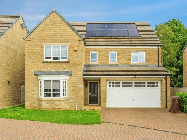 House for sale in Newmillerdam, Wakefield