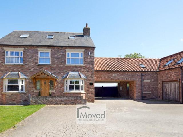 House for sale in Breighton, East Riding Of Yorkshire