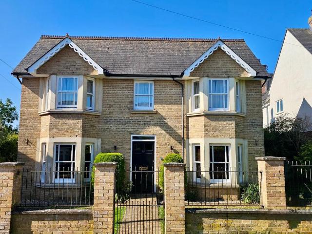 House for sale in Bentfield, Duton Hill