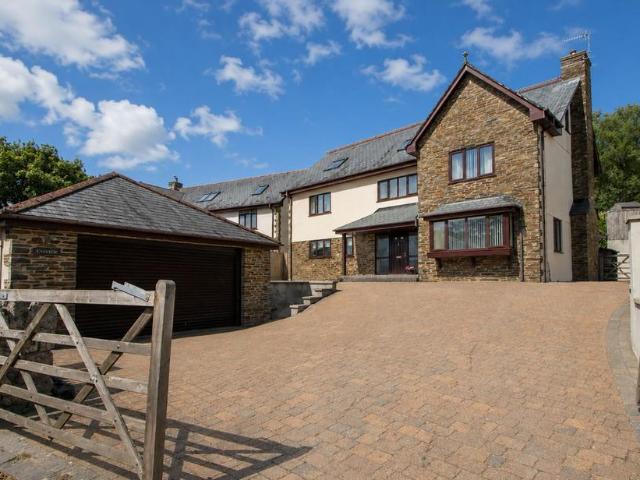 House for sale in Strode, Devon