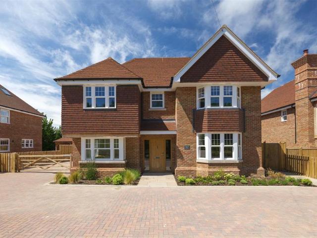 House for sale in Barnsole, Ash