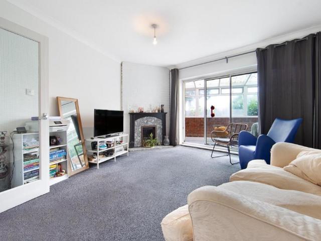 House for sale in London Borough of Lewisham, Forest Hill