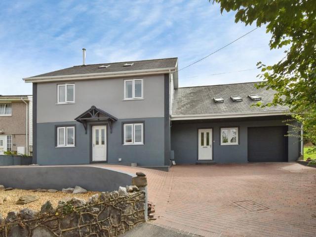 House for sale in Cilybebyll, Pontardawe