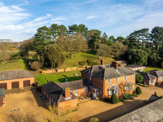 House for sale in Maulden, Bedfordshire