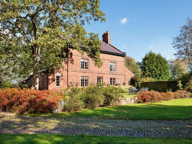 House for sale in Antrobus, Cheshire