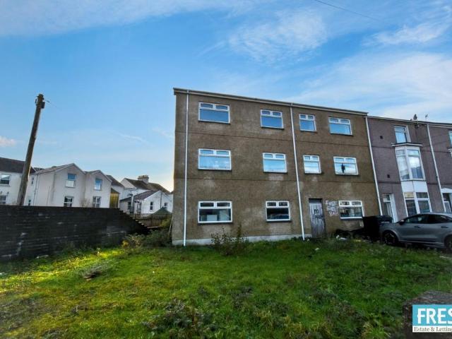 House for sale in Nangreaves, Wales