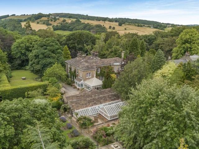 House for sale in Holme Valley, West Yorkshire