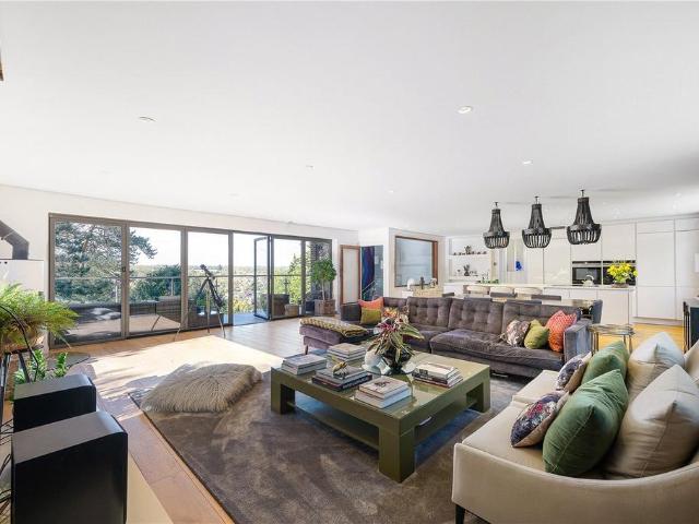 House for sale in Coney Hall, Greater London