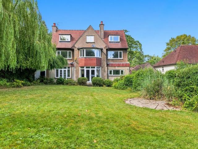 House for sale in Stumperlowe, Fulwood