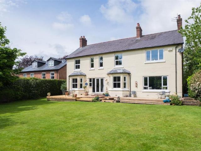 House for sale in Kelsall, Cheshire