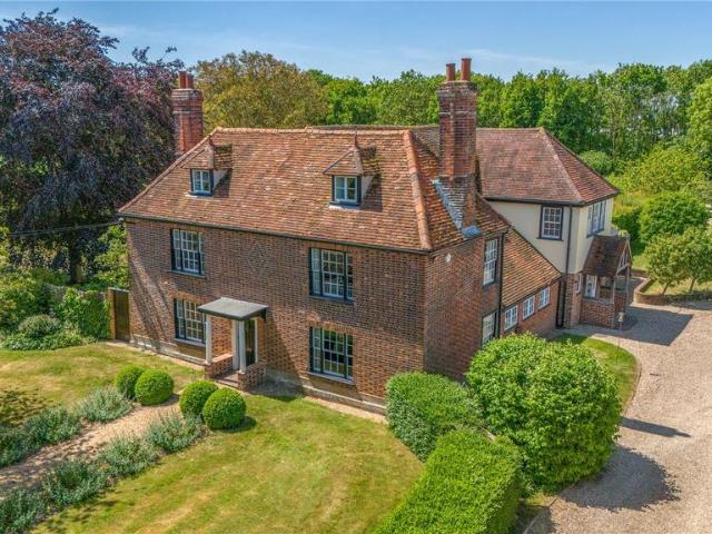 House for sale in Dale Hill, Essex