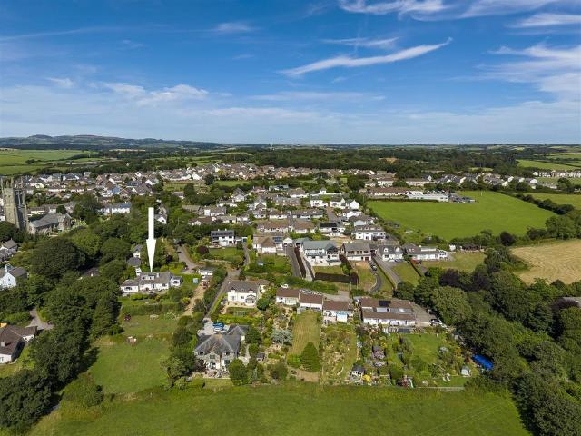House for sale in Probus, Cornwall