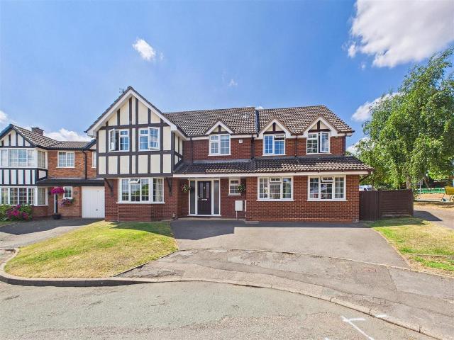 House for sale in Lichfield, Boley Park