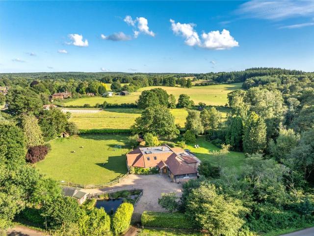 House for sale in Farley Green, Westborough