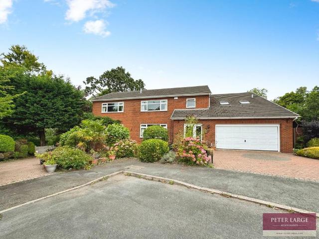 House for sale in St Asaph, Wales