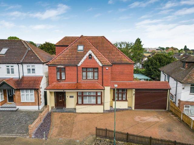 House for sale in Blendon, Greater London