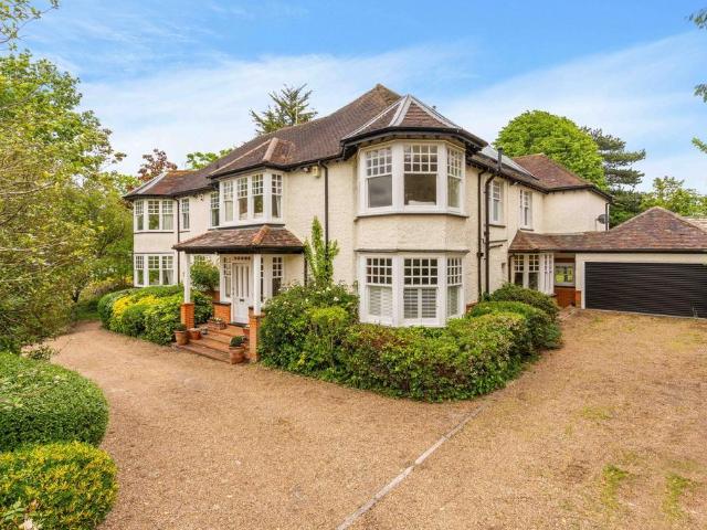 House for sale in Shenfield, Brentwood