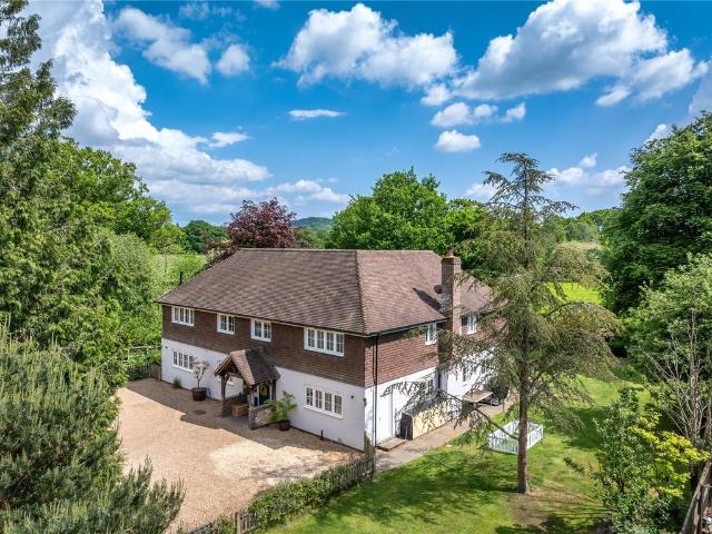 House for sale in Littlecote, West Sussex