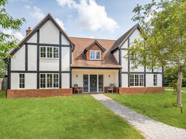 House for sale in Little London, Basingstoke and Deane