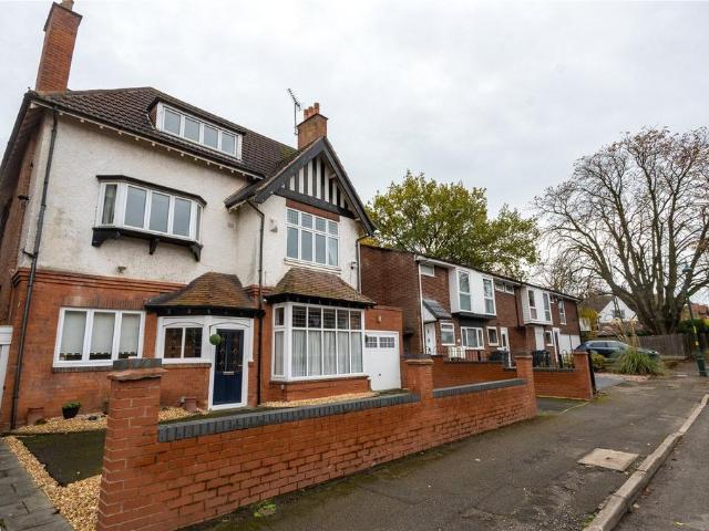 House for sale in Wake Green, West Midlands