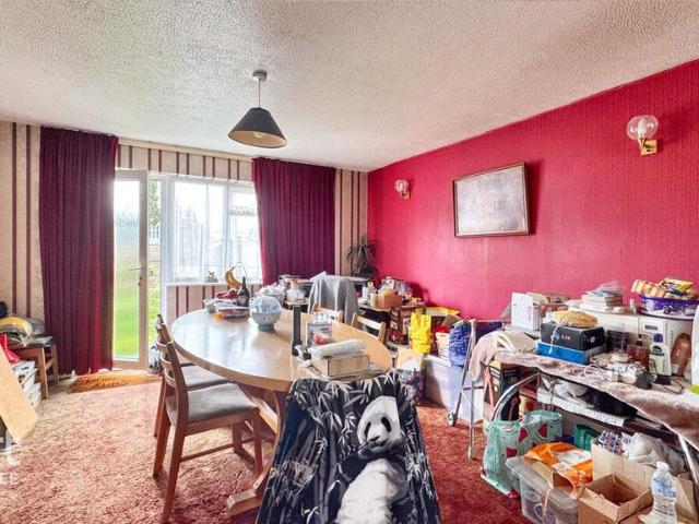 House for sale in Dale Hill, Essex