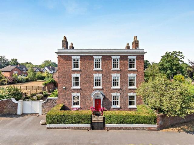 House for sale in Little Neston, West Vale