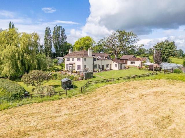 House for sale in Mitchel Troy, Dingestow