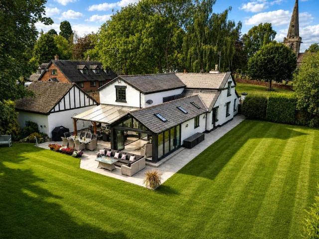 House for sale in Beamhurst, Staffordshire