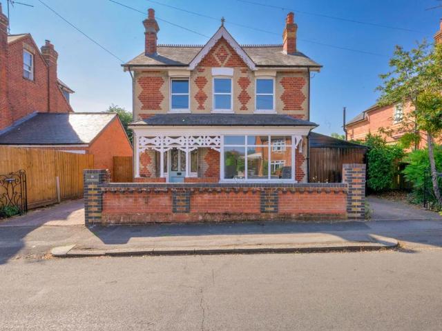 House for sale in Reading