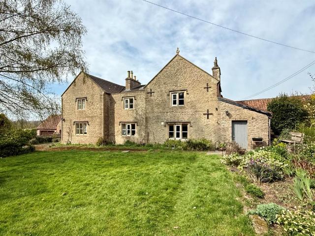 House for sale in Selwood, West Woodlands