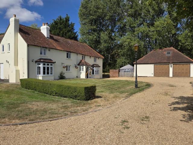 House for sale in Denmead, Hampshire