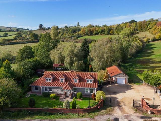 House for sale in Belluton, Pensford