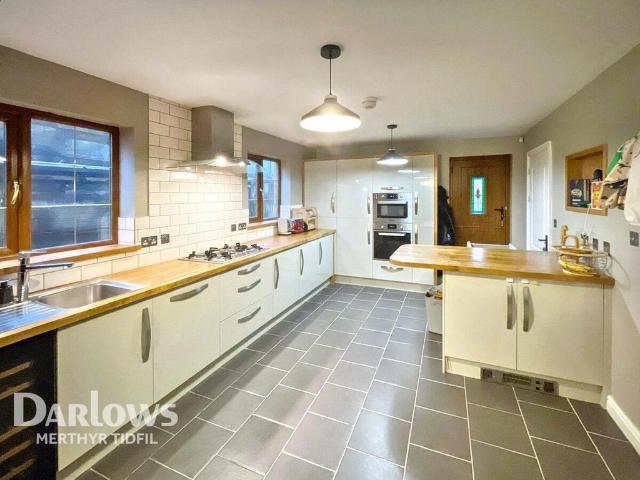 House for sale in Vaynor, Wales